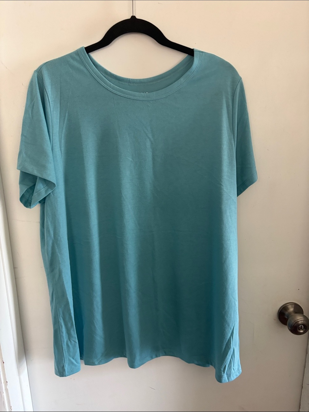 torrid Aqua Short Sleeve Crew Neck Tee